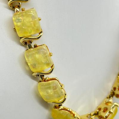 LOT 270J: Gorgeous Vintage CORO Lucite Confetti Bead Necklace and Bracelet - Circa 1940's - 1960's -Like New!