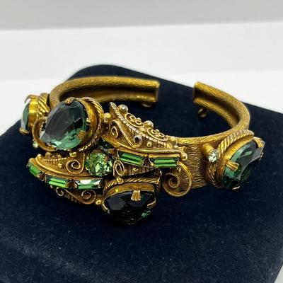 LOT 272J: Vintage Hinged Goldtone Bracelet Featuring Green Art Glass and Rhinestones