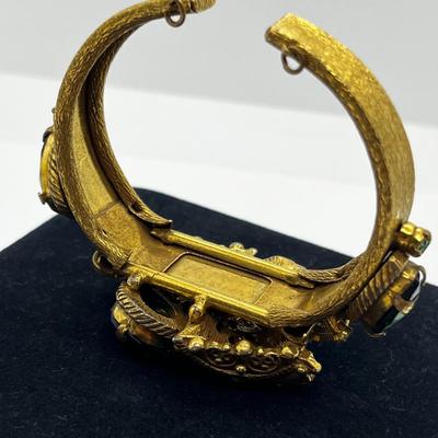 LOT 272J: Vintage Hinged Goldtone Bracelet Featuring Green Art Glass and Rhinestones