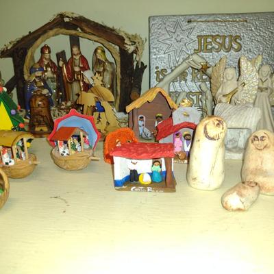Collection of Nativity Scenes/Christmas Decor