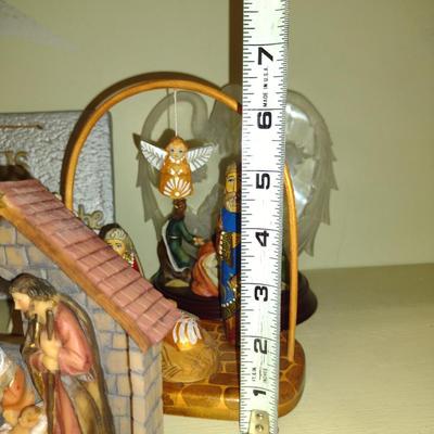 Collection of Nativity Scenes/Christmas Decor