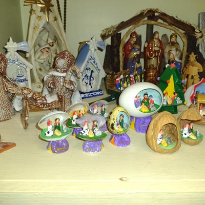 Collection of Nativity Scenes/Christmas Decor