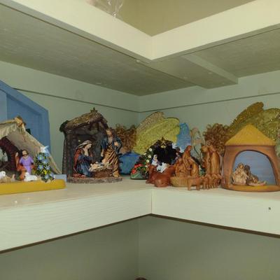 Collection of Nativity Scenes/Christmas Decor