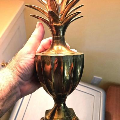 Vintage Hollywood Regency Brass Pineapple Lamp