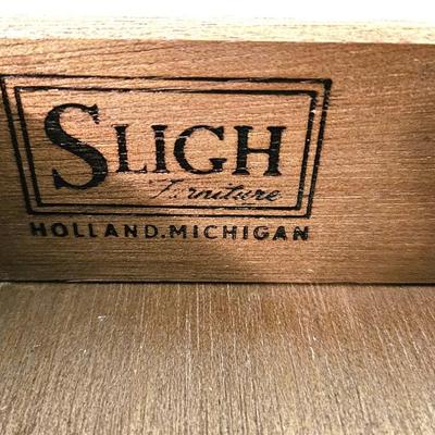 Slight Furniture Vintage Oak Crest Roll-Top Desk