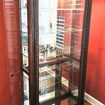 Pulaski Picture Frame Curio