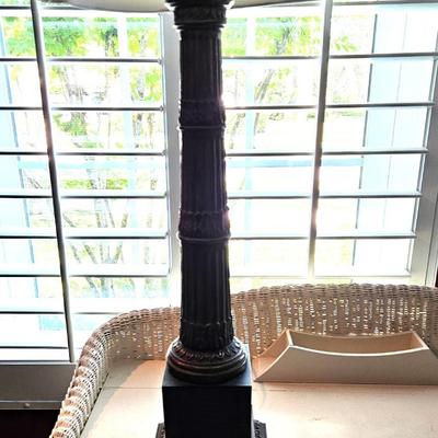 2 Vintage Table Lamps