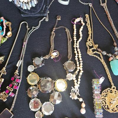 Sale Photo Thumbnail #215