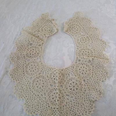 Crocheted lace collar