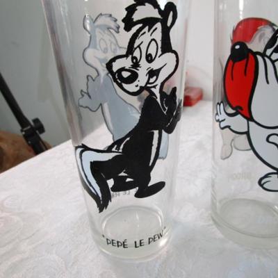 4 Cartoon character glasses