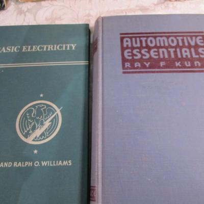 4 Auto books& 1 Electricity book