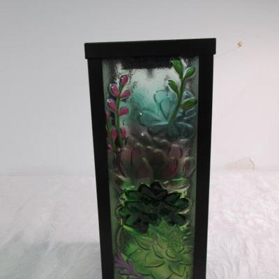 New Solar-powered decorative lantern