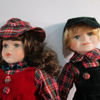 Holiday Collections Series Porcelain Couple
