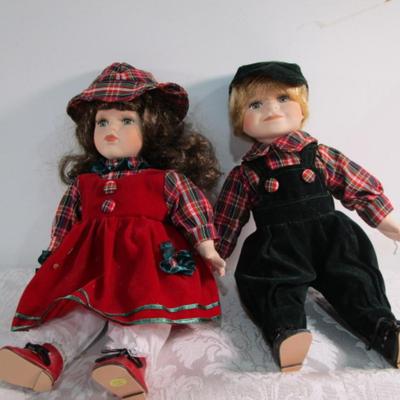 Holiday Collections Series Porcelain Couple