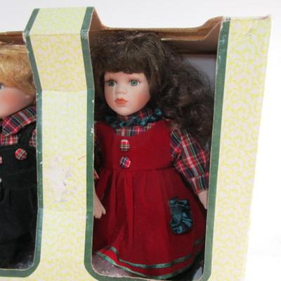 Holiday Collections Series Porcelain Couple