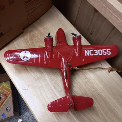 WINGS OF TEXACO DIE-CAST MODEL PLANE BANK