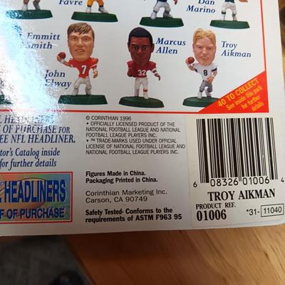 1996 NFL HEADLINERS 3" FIGURES