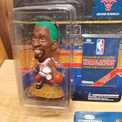 NBA HEADLINERS 3" FIGURES