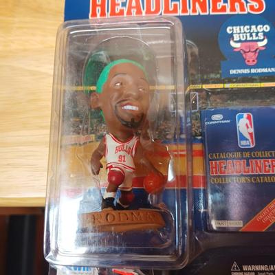 NBA HEADLINERS 3" FIGURES