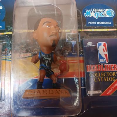 NBA HEADLINERS 3" FIGURES