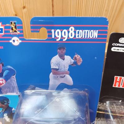 STARTING LINEUP BASEBALL FIGURES AND NHL HEADLINERS HOCKEY FIGURES