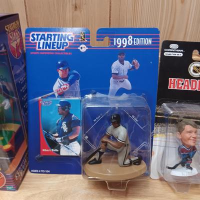 STARTING LINEUP BASEBALL FIGURES AND NHL HEADLINERS HOCKEY FIGURES