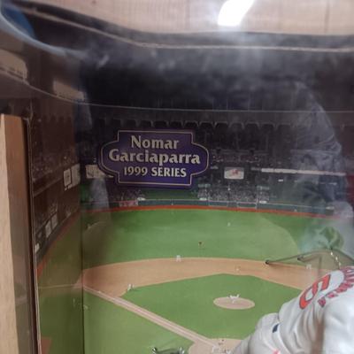 STARTING LINEUP BASEBALL FIGURES AND NHL HEADLINERS HOCKEY FIGURES