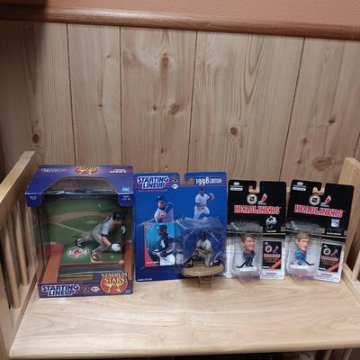 STARTING LINEUP BASEBALL FIGURES AND NHL HEADLINERS HOCKEY FIGURES