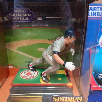 STARTING LINEUP BASEBALL FIGURES AND NHL HEADLINERS HOCKEY FIGURES
