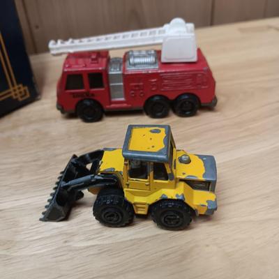 SUPERVALU 1931 HAWKEYE DIE-CAST TRUCK BANK PLUS TONKA RACE CAR AND FIRE TRUCK