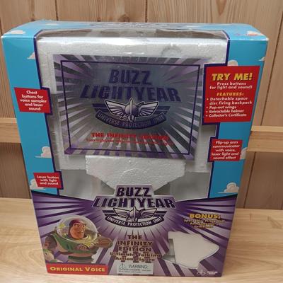 DISNEY'S TOY STORY THE INFINITY EDITION BUZZ LIGHTYEAR W/COLLECTOR'S CERTIFICATE