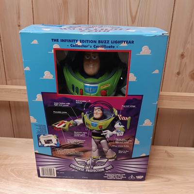 DISNEY'S TOY STORY THE INFINITY EDITION BUZZ LIGHTYEAR W/COLLECTOR'S CERTIFICATE