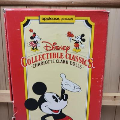 DISNEY COLLECTIBLE CLASSICS MICKEY MOUSE 1930 REPROD