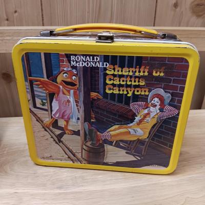 1982 RONALD MCDONALD SHERIFF OF CACTUS CANYON LUNCH BOX W/THERMOS