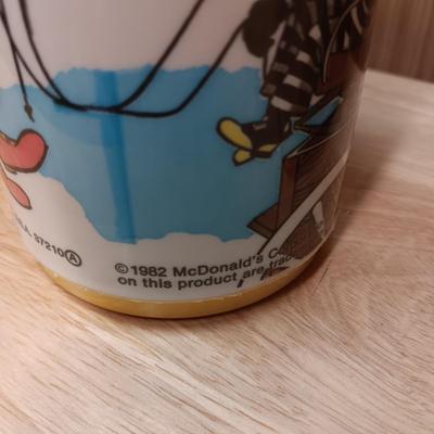1982 RONALD MCDONALD SHERIFF OF CACTUS CANYON LUNCH BOX W/THERMOS