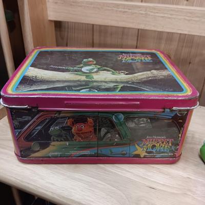 1979 JIM HENSON'S MUPPET MOVIE LUNCH BOX PLUS 1981 MUPPETS GLASSES