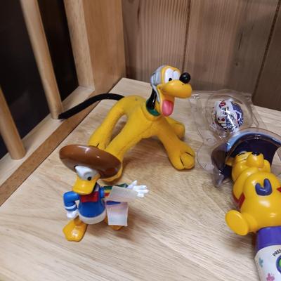 WINNIE THE POOH AND FRIENDS