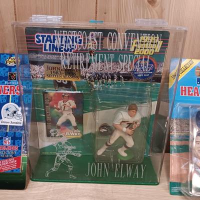 HEADLINERS FOOTBALL, BASKETBALL AND BASEBALL FIGURES PLUS LUBICK BOBBLEHEAD