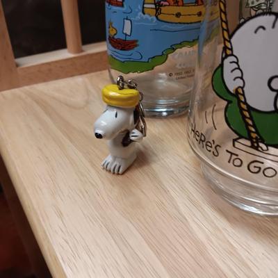 JOHN DEERE TOY, VINTAGE CARTOON CHARACTER GLASSES AND MORE