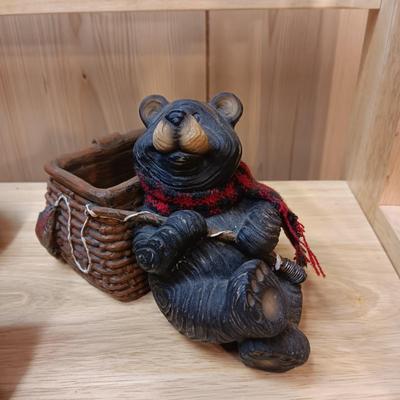 BEAR FOOTS AND OTHER DECORATIVE BEARS