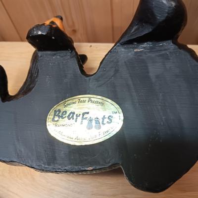BEAR FOOTS AND OTHER DECORATIVE BEARS