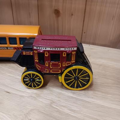BUDDY L SCHOOL BUS AND A WELLS FARGO STAGECOACH BANK W/KEY