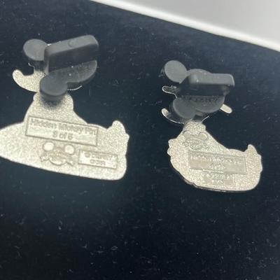 LOT 122J: Set of 2008 Donald Duck Disney Trading Pins