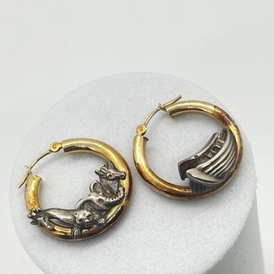 LOT 124J: 14K Yellow Gold and Sterling Silver Noah's Ark Hoop Earrings - 3.6 GTW