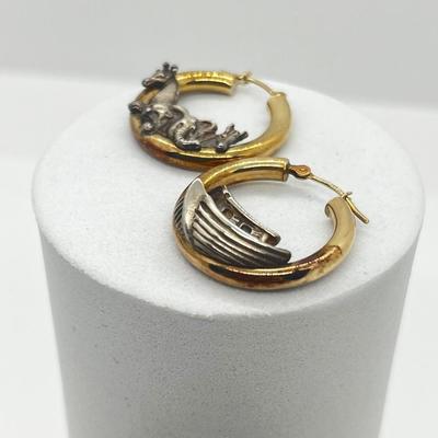 LOT 124J: 14K Yellow Gold and Sterling Silver Noah's Ark Hoop Earrings - 3.6 GTW