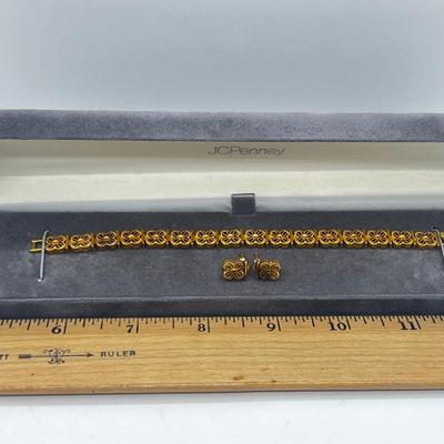 LOT 129J: Vintage Bracelet and Matching Earrings + Charter Club Scarf Clip