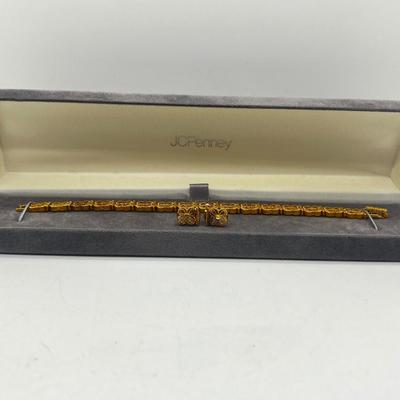 LOT 129J: Vintage Bracelet and Matching Earrings + Charter Club Scarf Clip
