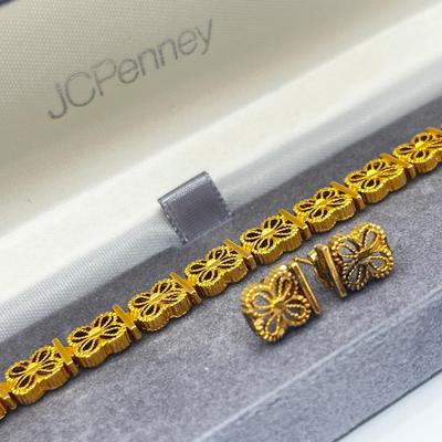 LOT 129J: Vintage Bracelet and Matching Earrings + Charter Club Scarf Clip