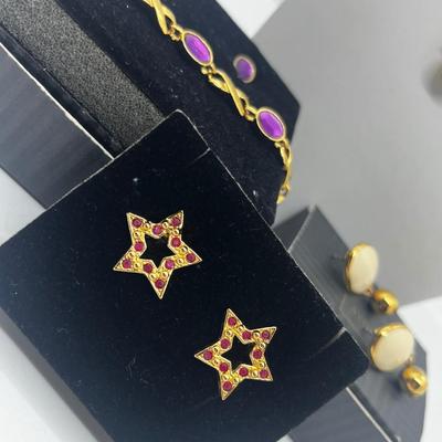 LOT 136J: Vintage Avon Collection: Necklace and Matching Earrings, Bracelet and Matching Earrings and More!
