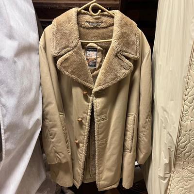 LOT 146: Collection of Men’s Vintage Jackets